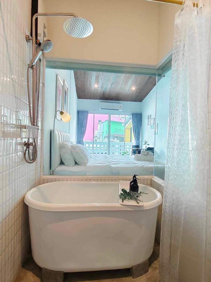 Mr Black & Ms White -Self Check In Accommodation Bangkok Exterior foto